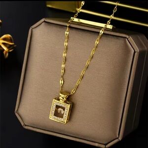 Radiant 18k Gold plated stainless steel Square Pendant Necklace